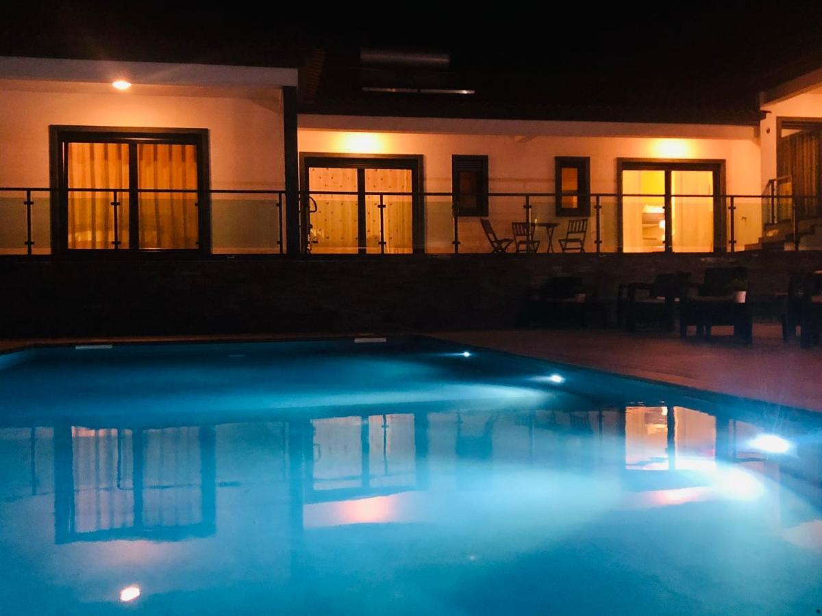 Quinta Do Portal Guest House Bespeira ภายนอก รูปภาพ