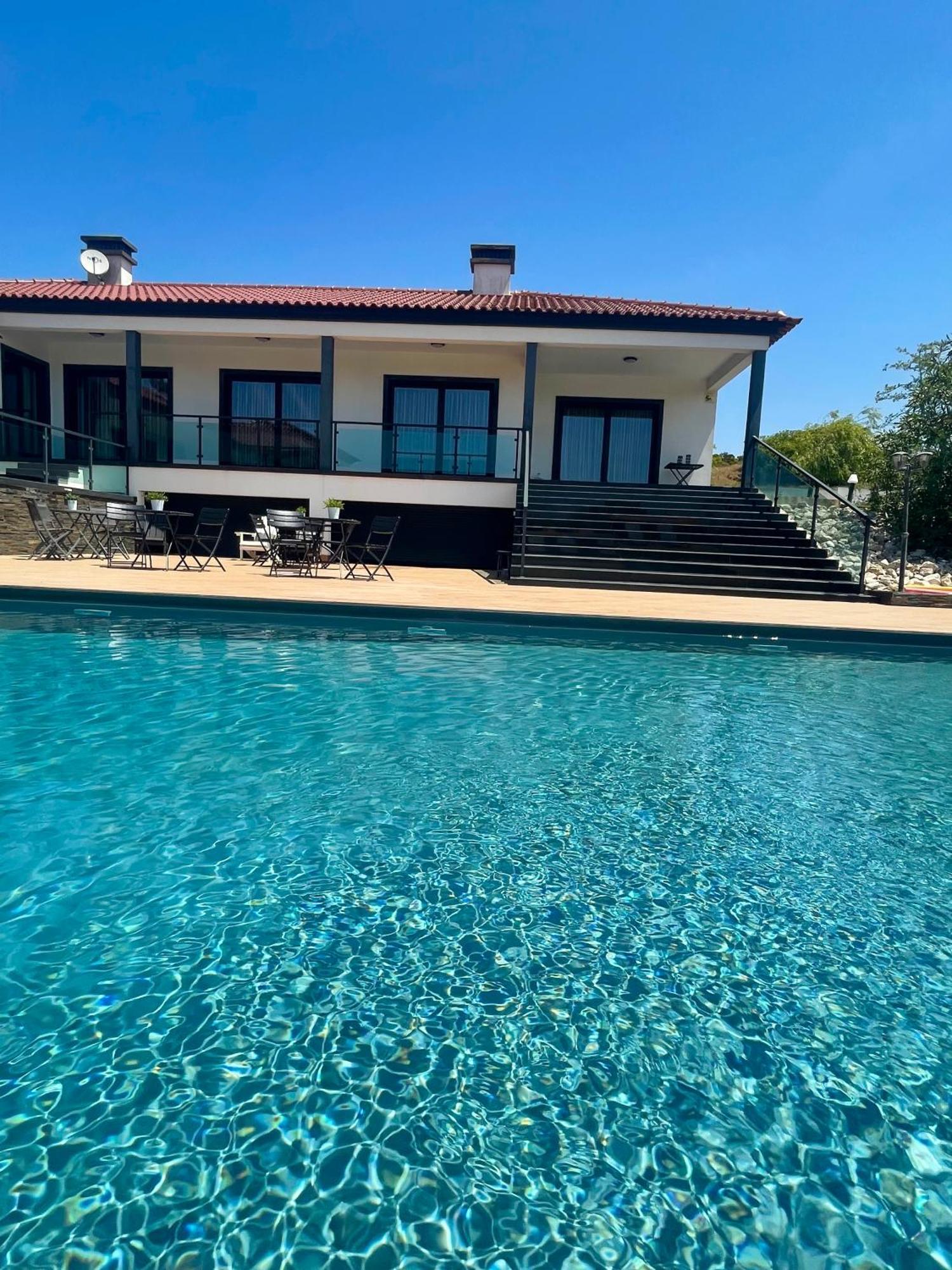 Quinta Do Portal Guest House Bespeira ภายนอก รูปภาพ